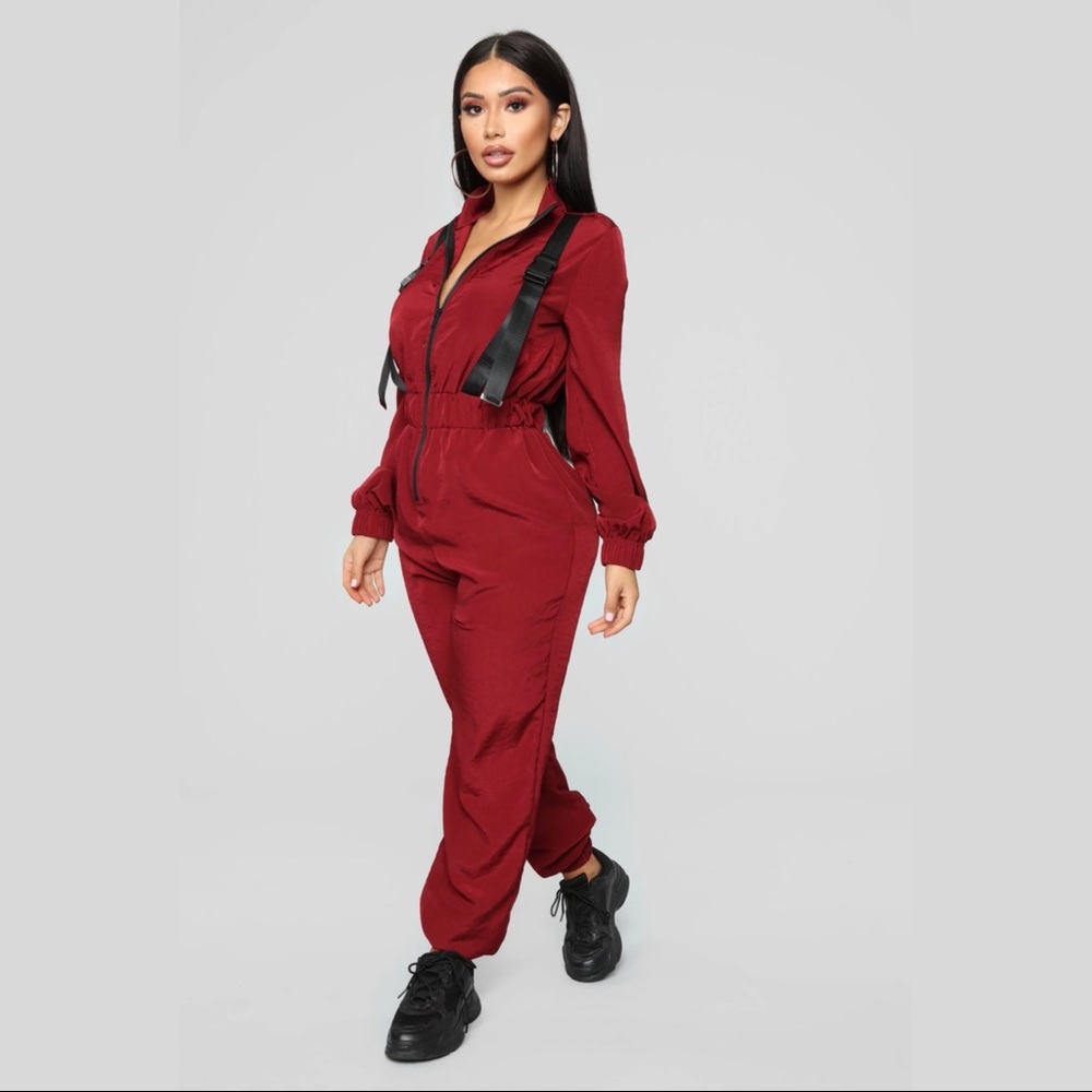 🆕Fashion nova jumpsuit - Picture 5 of 6